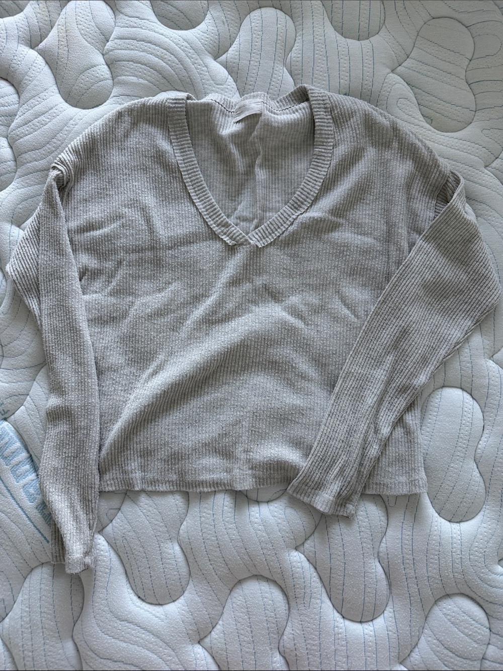 Light Gray V-Neck Ribbed Knit Sweater